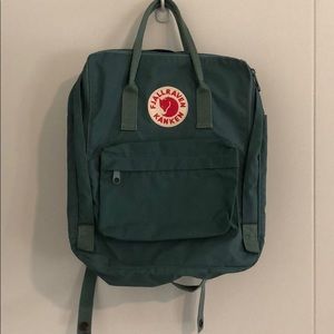 Fjallraven Classic Kanken Backpack